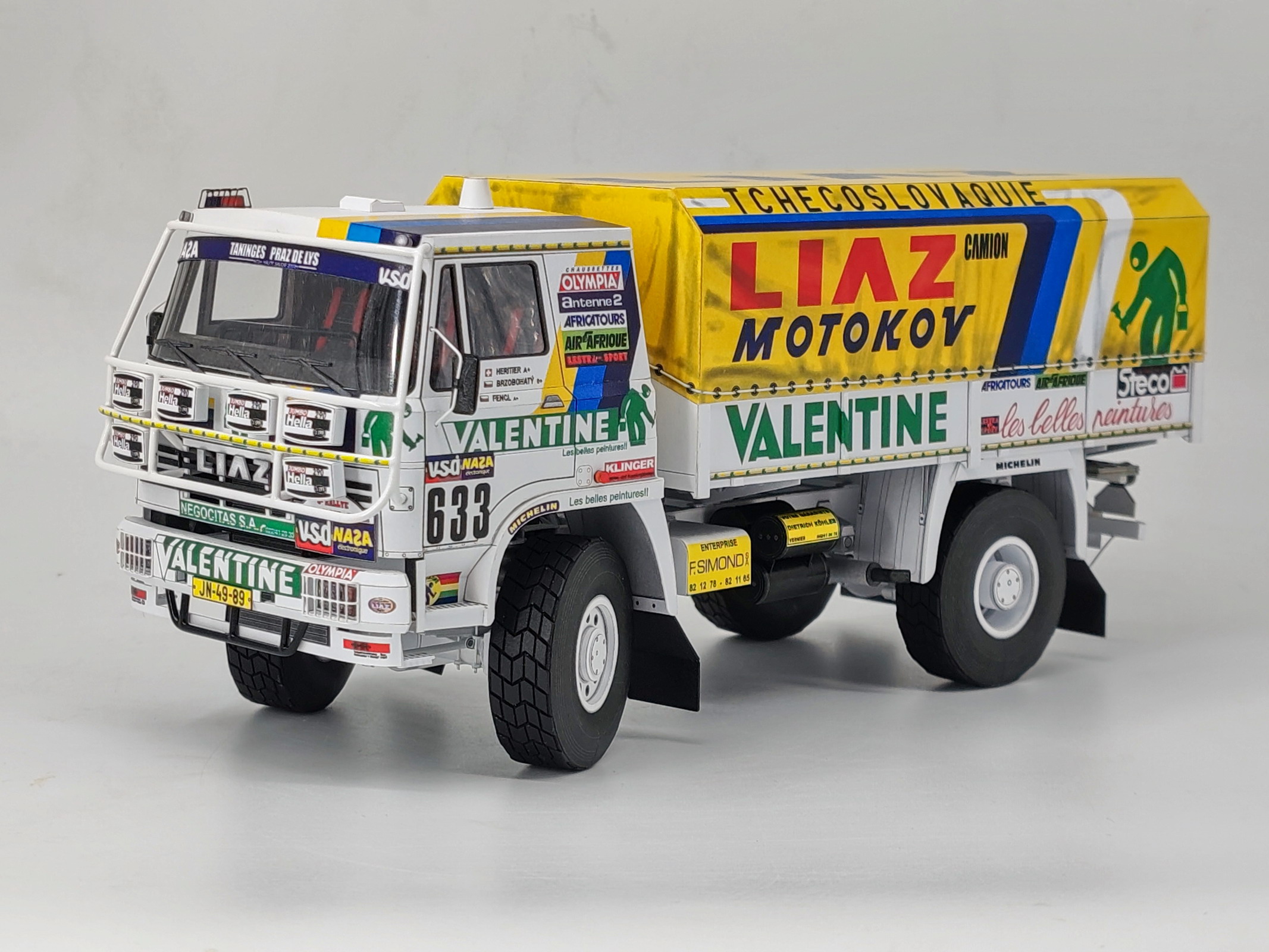 LIAZ 100.55 D, č. 633, Dakar 1986, 1:32