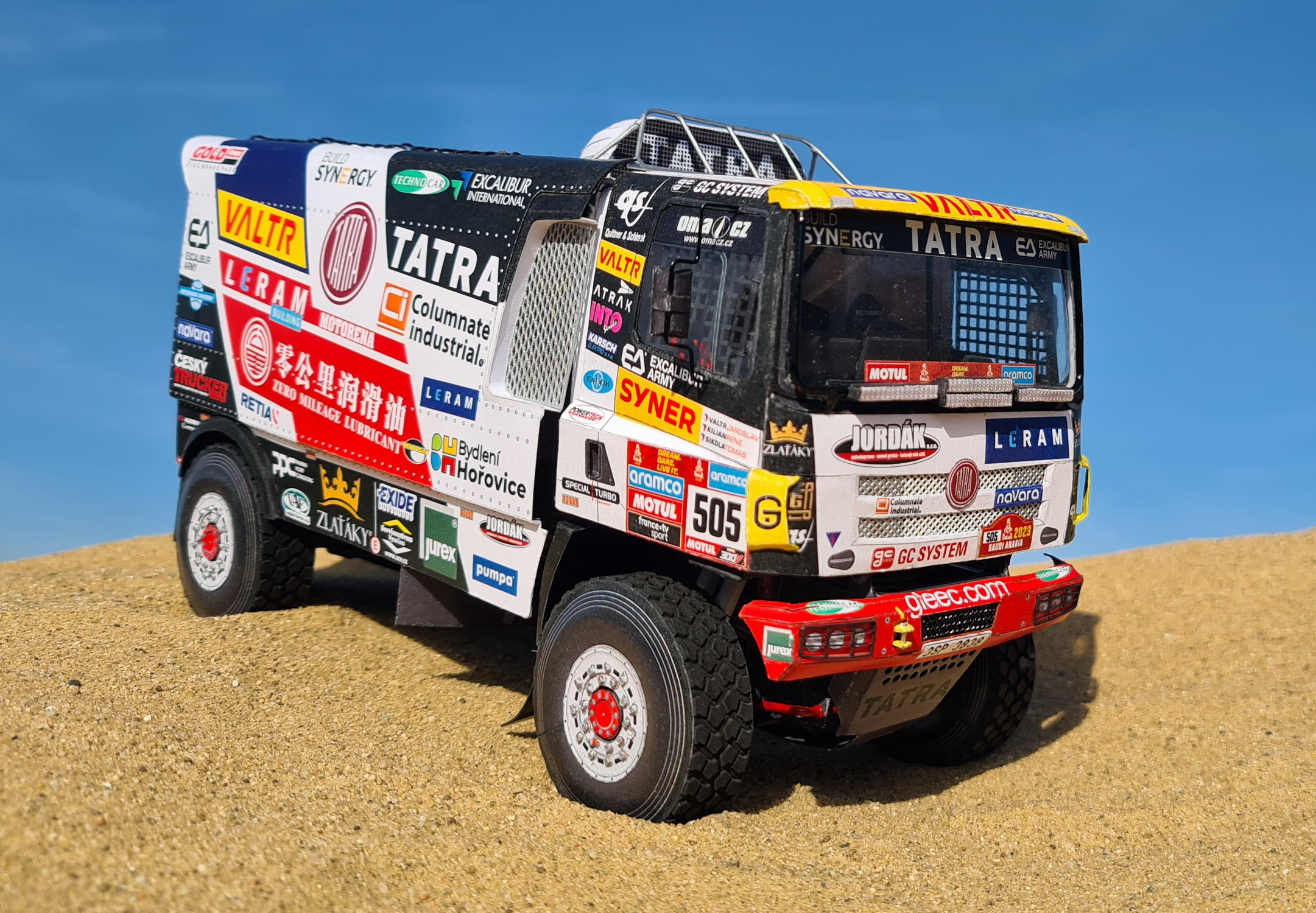 Tatra 158 Phoenix Dakar 2023, 1:32