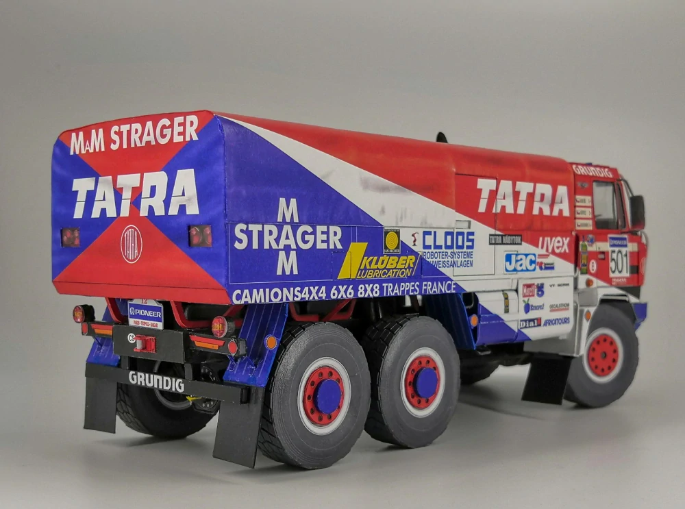 Tatra 815 6x6 Dakar 1990, 1:32