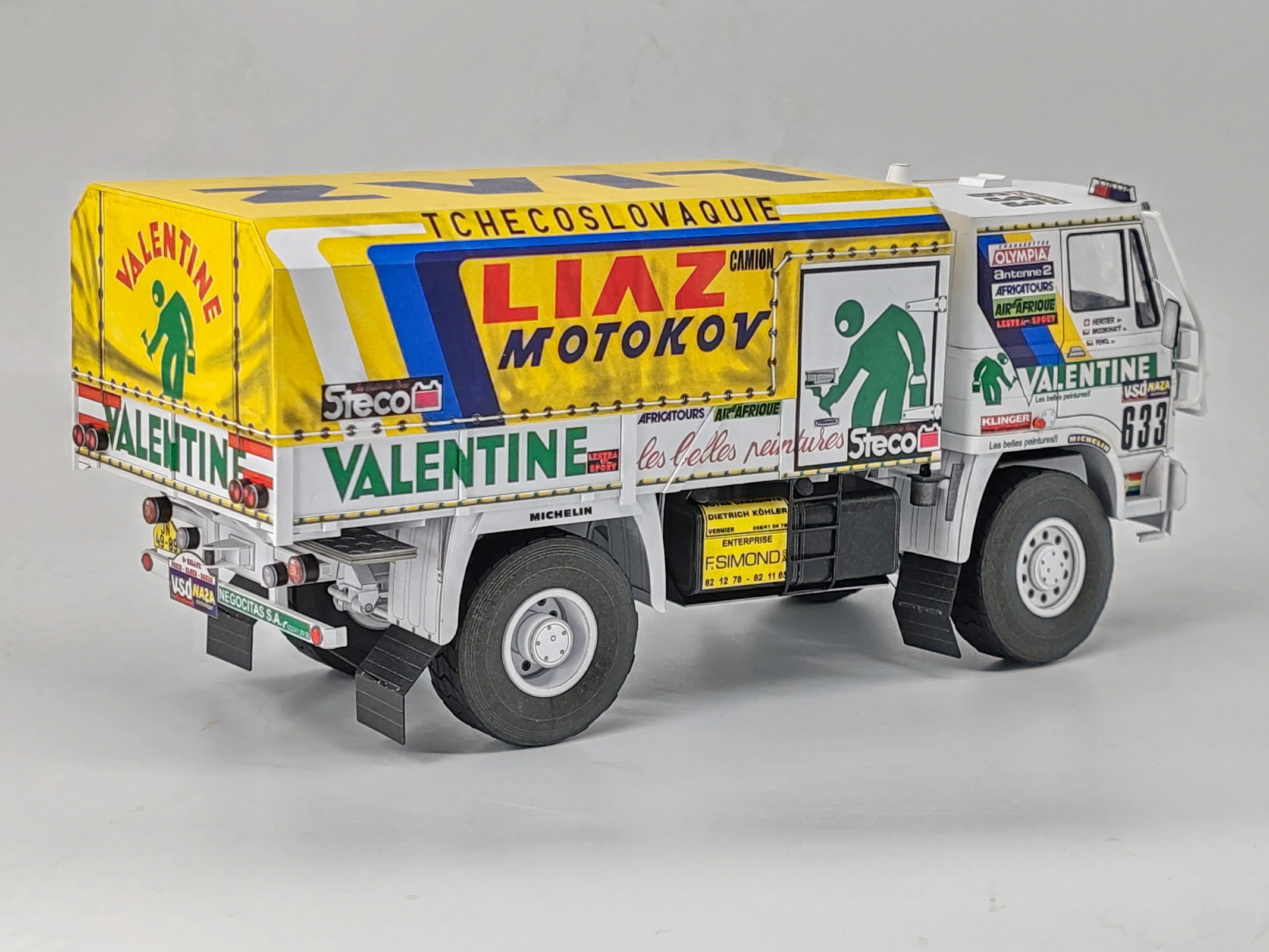 LIAZ 100.55 D, č. 633, Dakar 1986, 1:25
