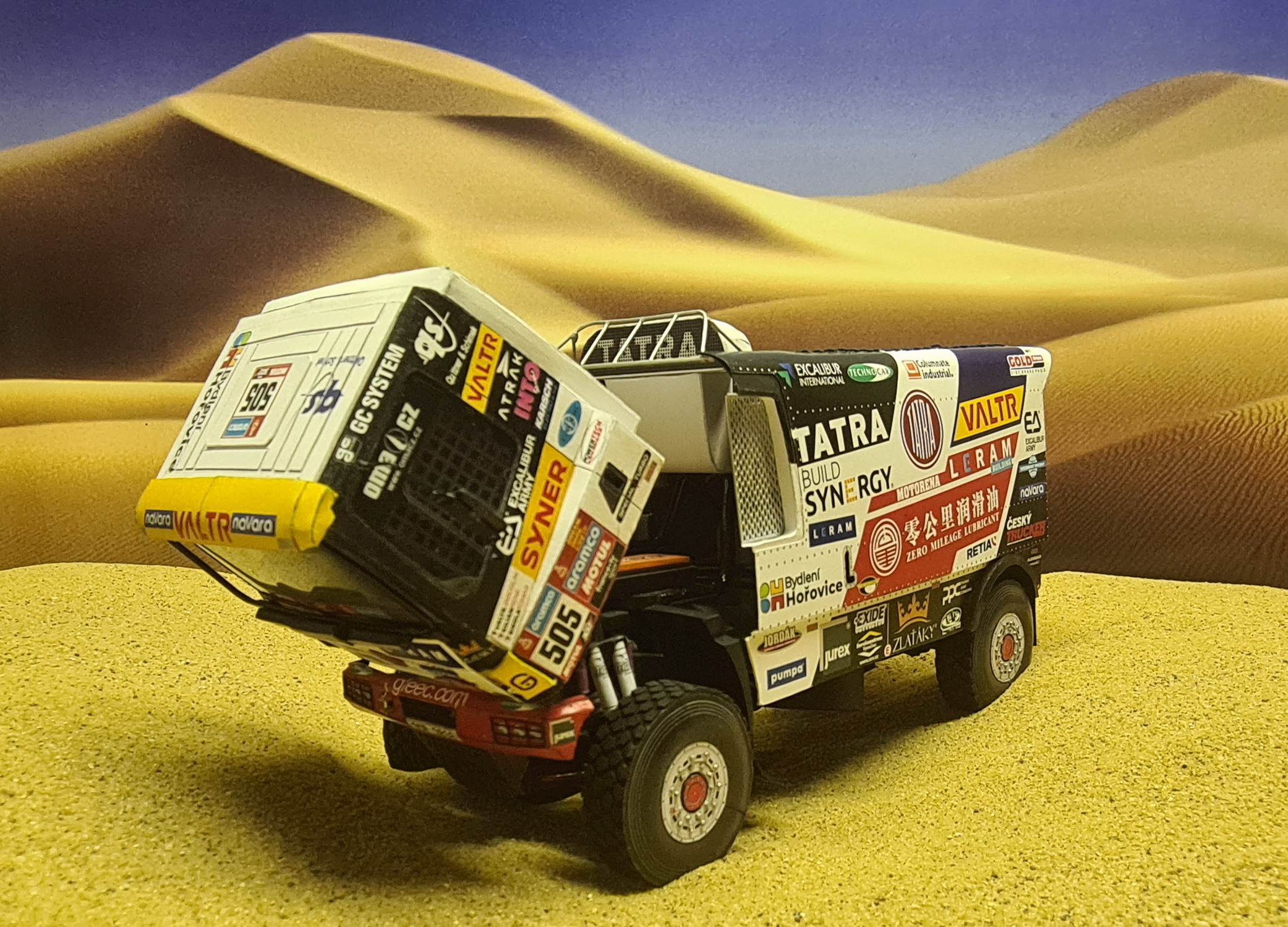 Tatra 158 Phoenix Dakar 2023, 1:32