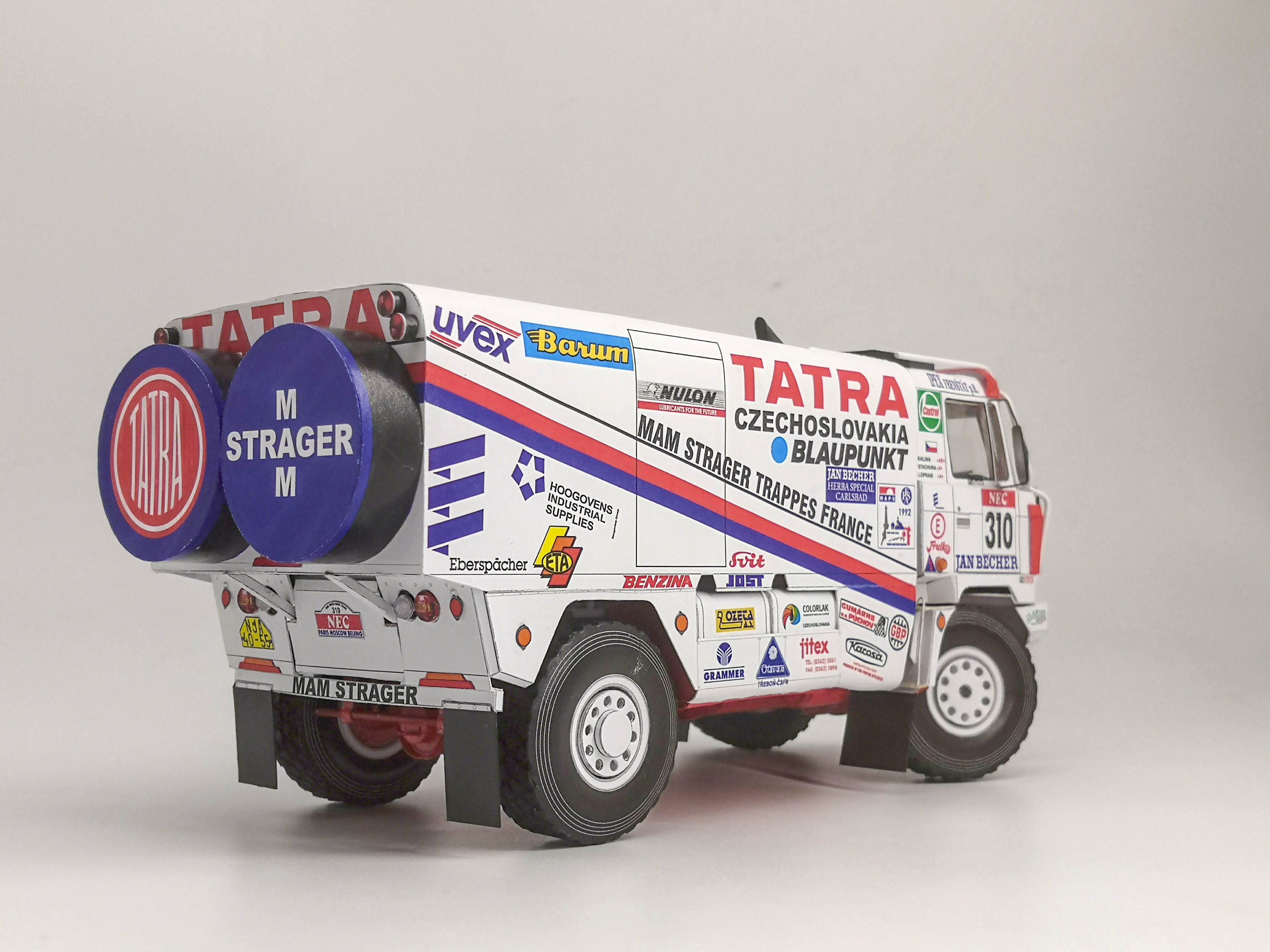 Tatra 815 4x4 - Paříž - Kapské Město 1992 a Paříž - Peking 1992, 1:25